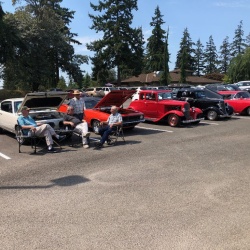 Class of 1958 car meet and greet organized by Leighton R.